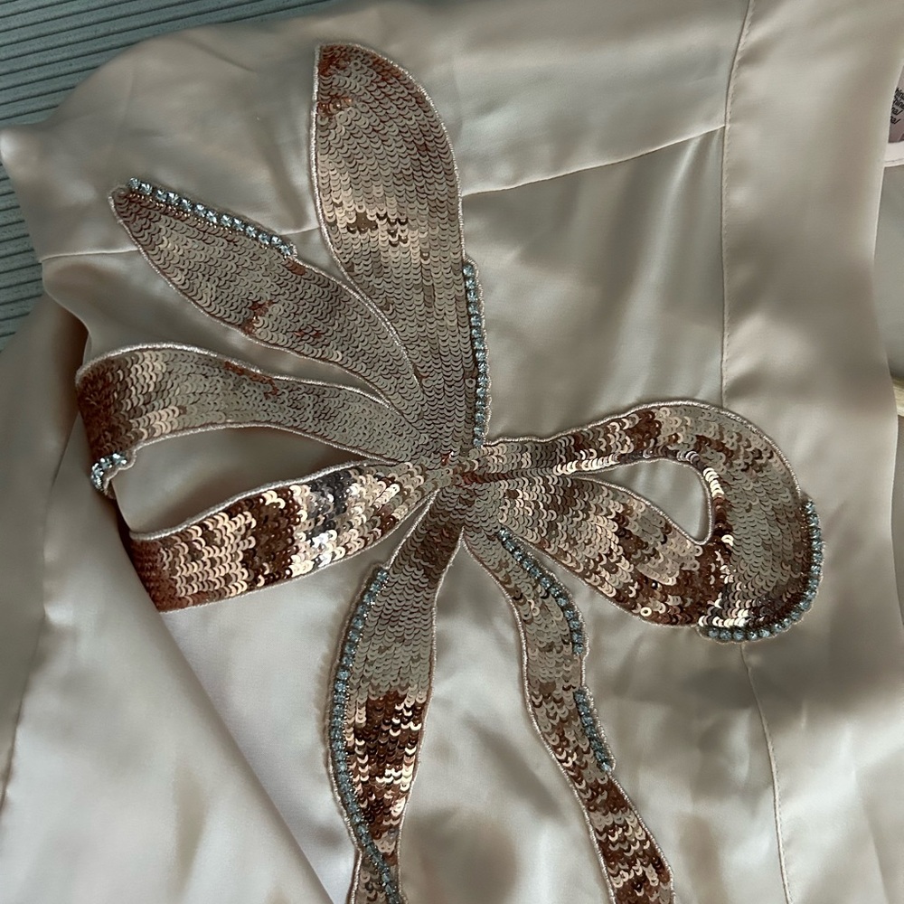 NEW Victoria’s Secret Satin Robe and Cami Set, L - Picture 8 of 9